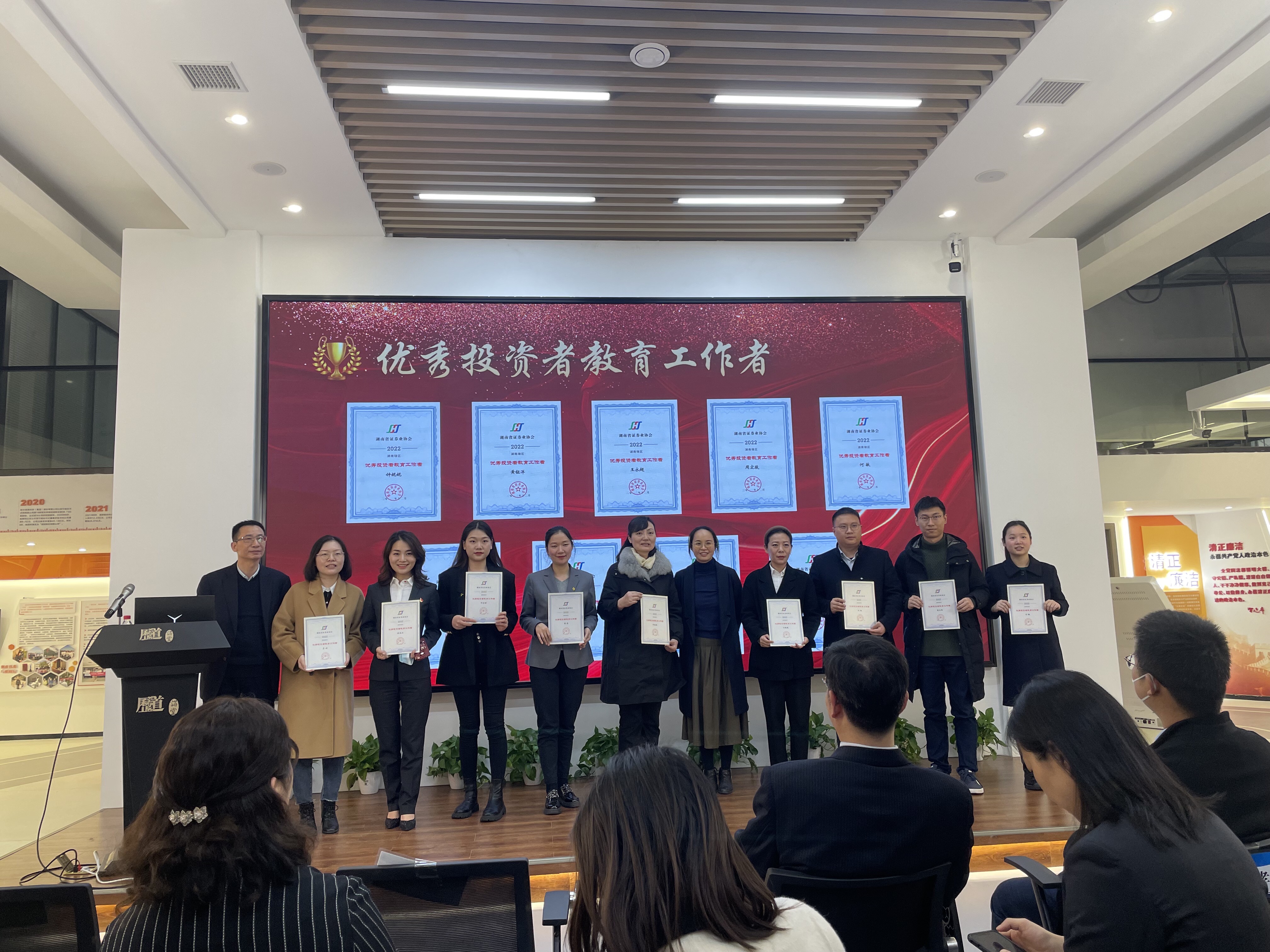 微信图片_20230116172437.jpg 微信图片_20230116172437.jpg