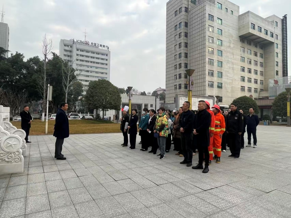图片0
