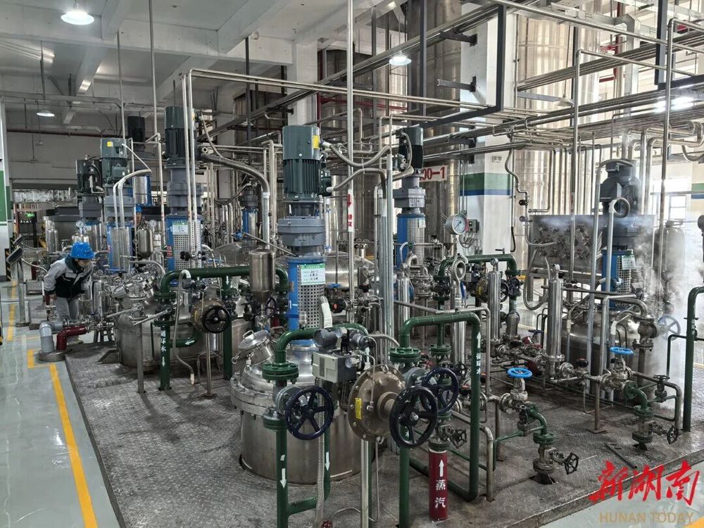 常德经开区湖南苷禾生物科技有限公司发酵车间。湖南日报全媒体记者鲁融冰 摄