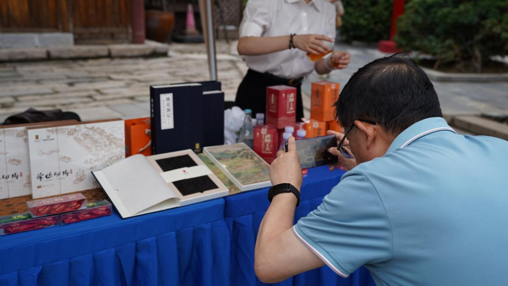 图片2