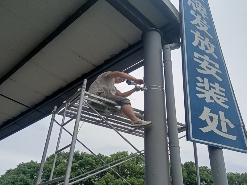 监控设施上岗开展阳光服务